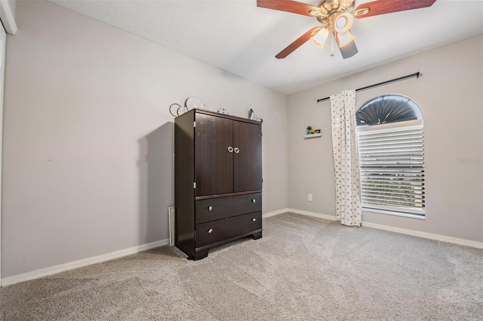 23205 CLUB VILLAS DR #30