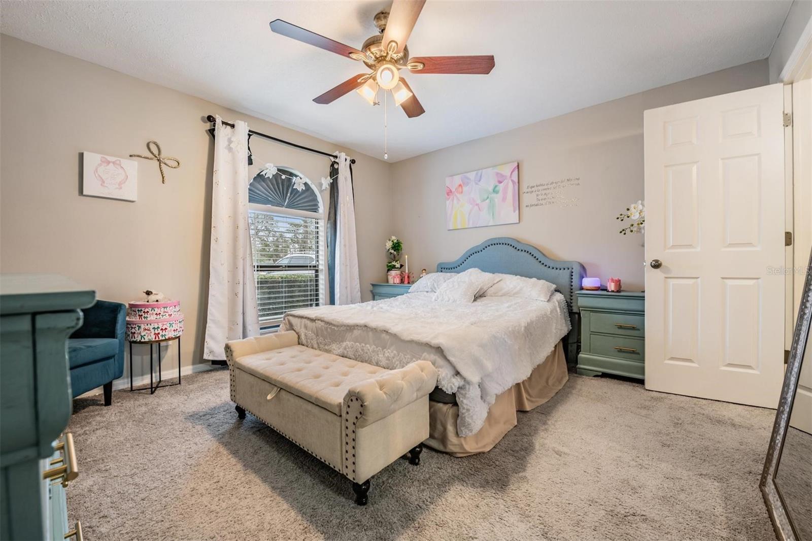 23205 CLUB VILLAS DR #30