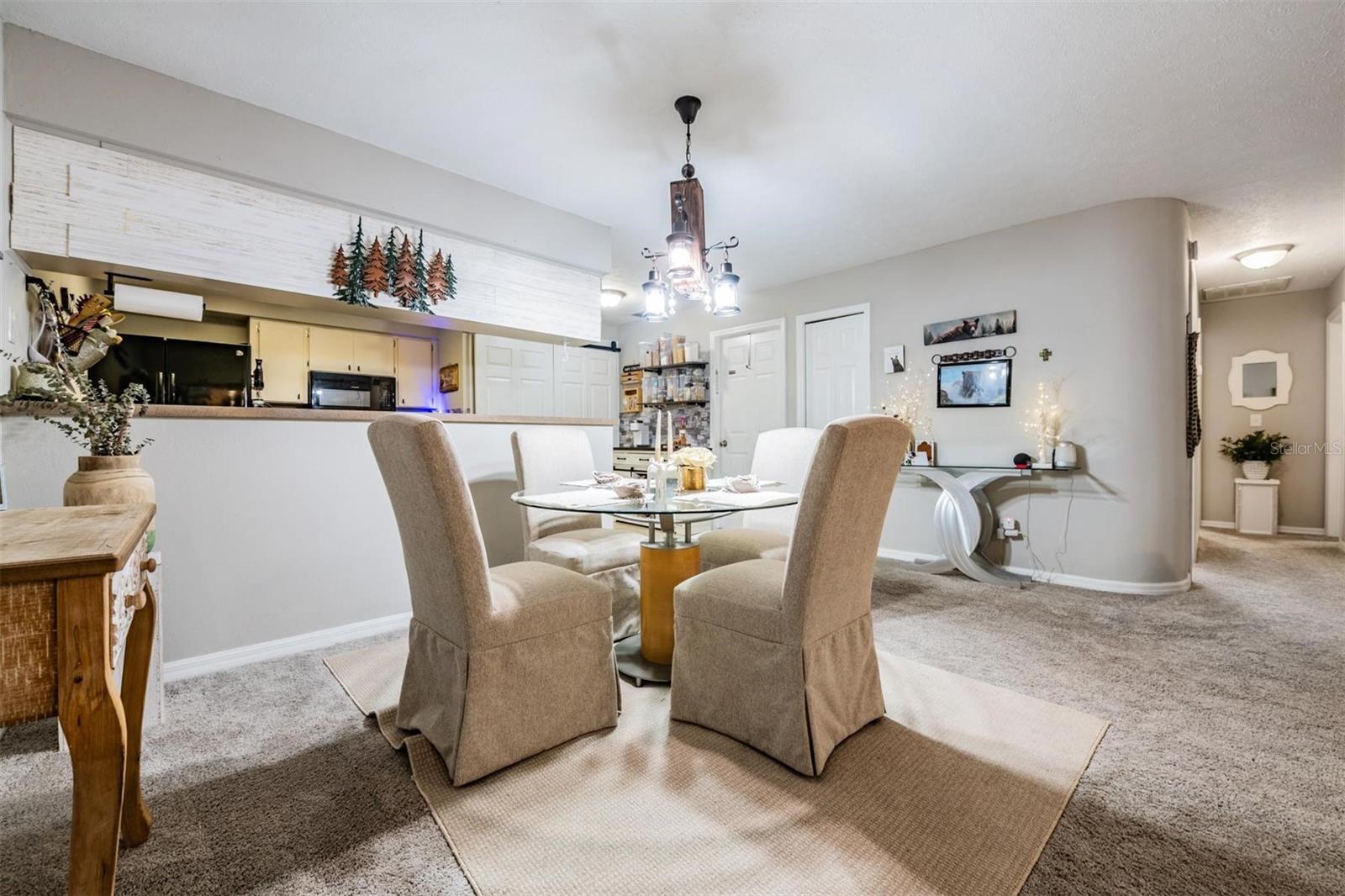 23205 CLUB VILLAS DR #30