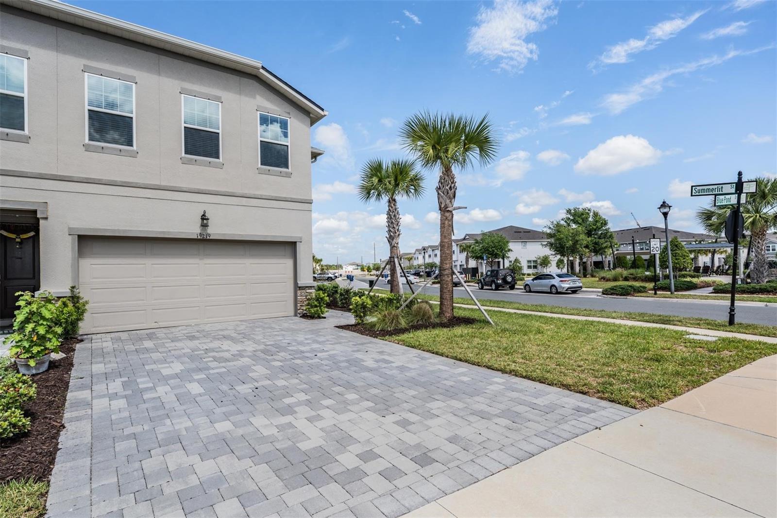 19219 BLUE POND DR