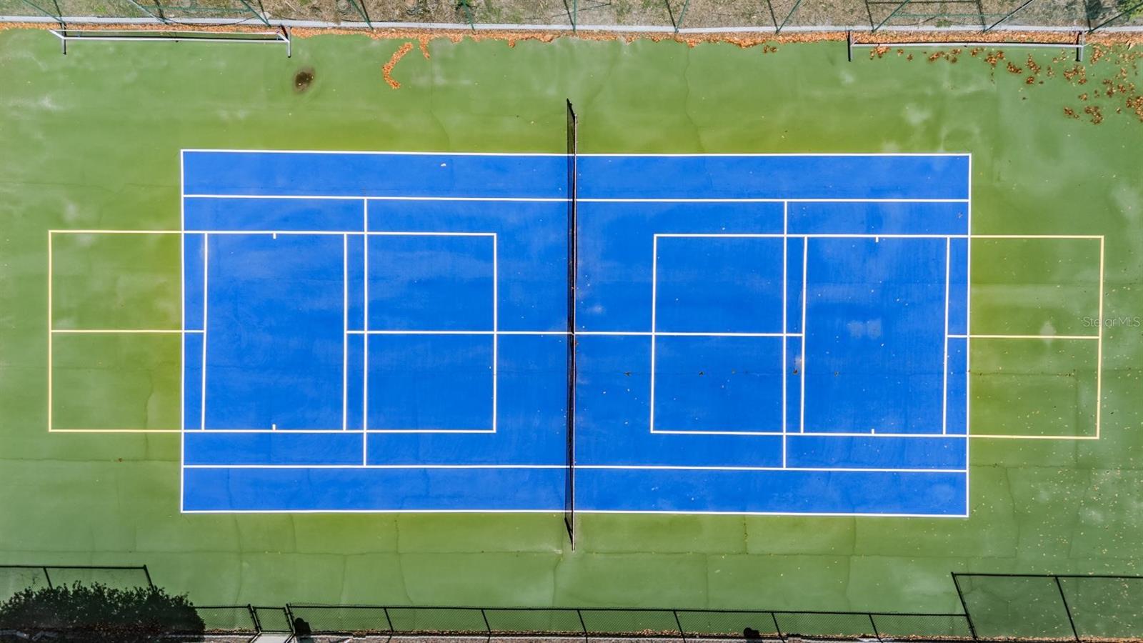 2780 N RIVERSIDE DR #105