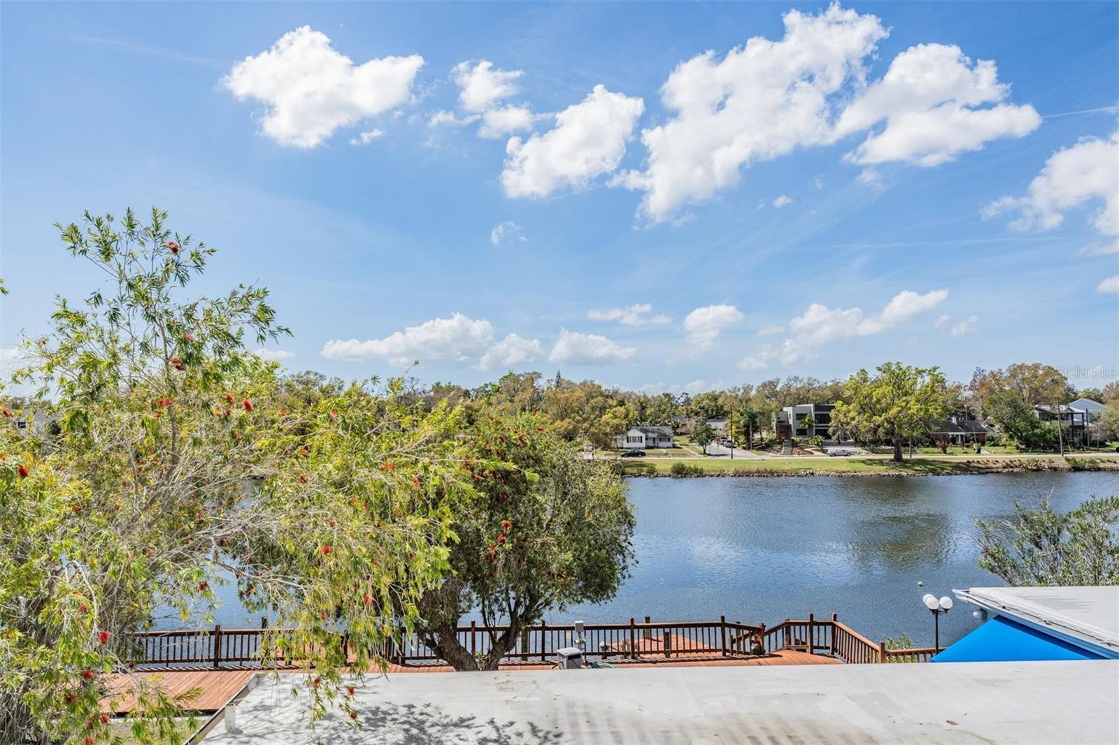 2780 N RIVERSIDE DR #105