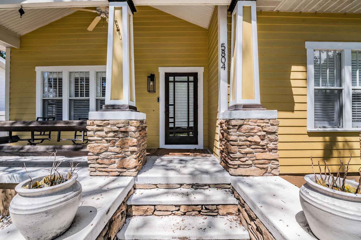 5804 N 9TH ST