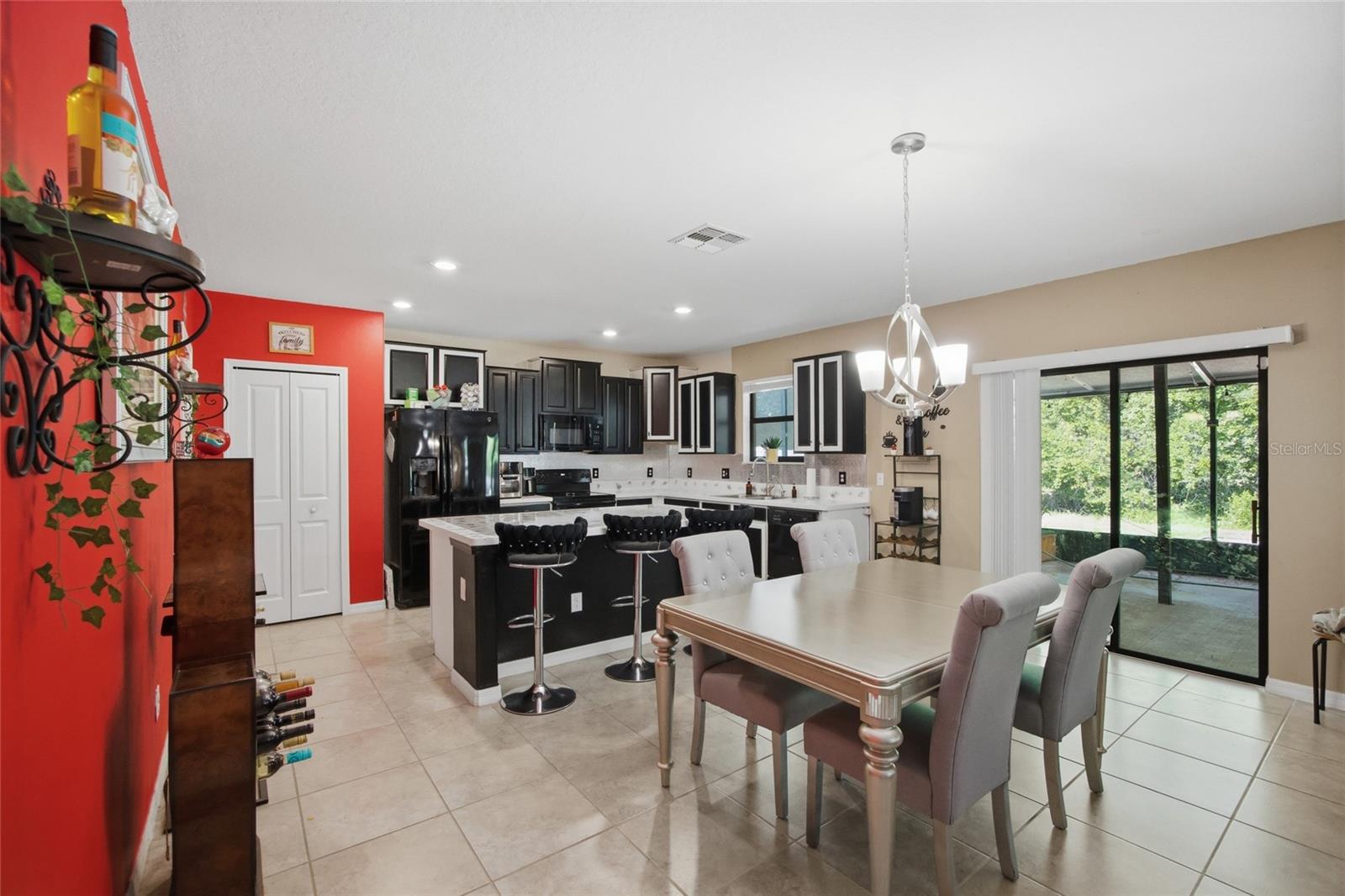 3035 MOULDEN HOLLOW DR