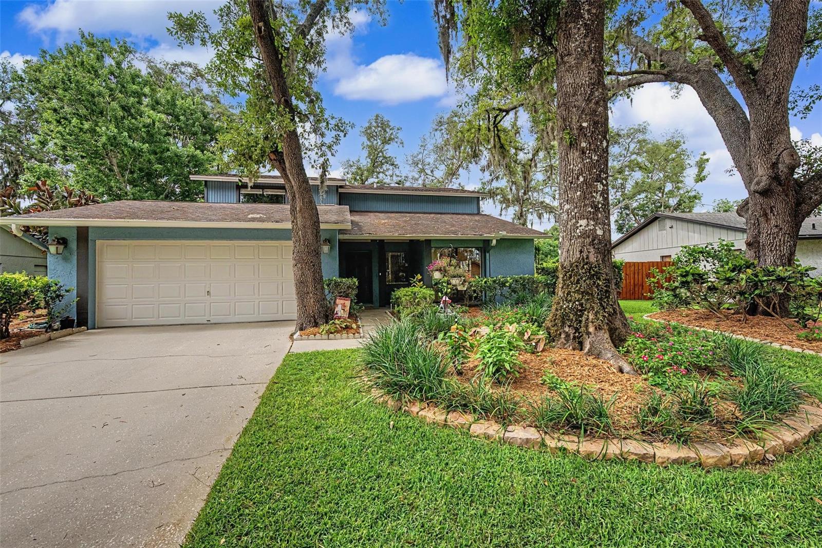 16706 ROLLING ROCK DR