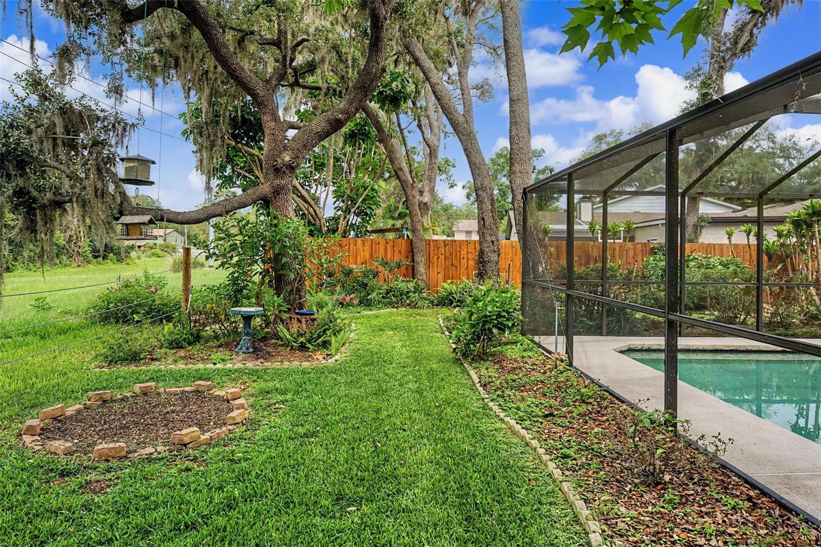 16706 ROLLING ROCK DR
