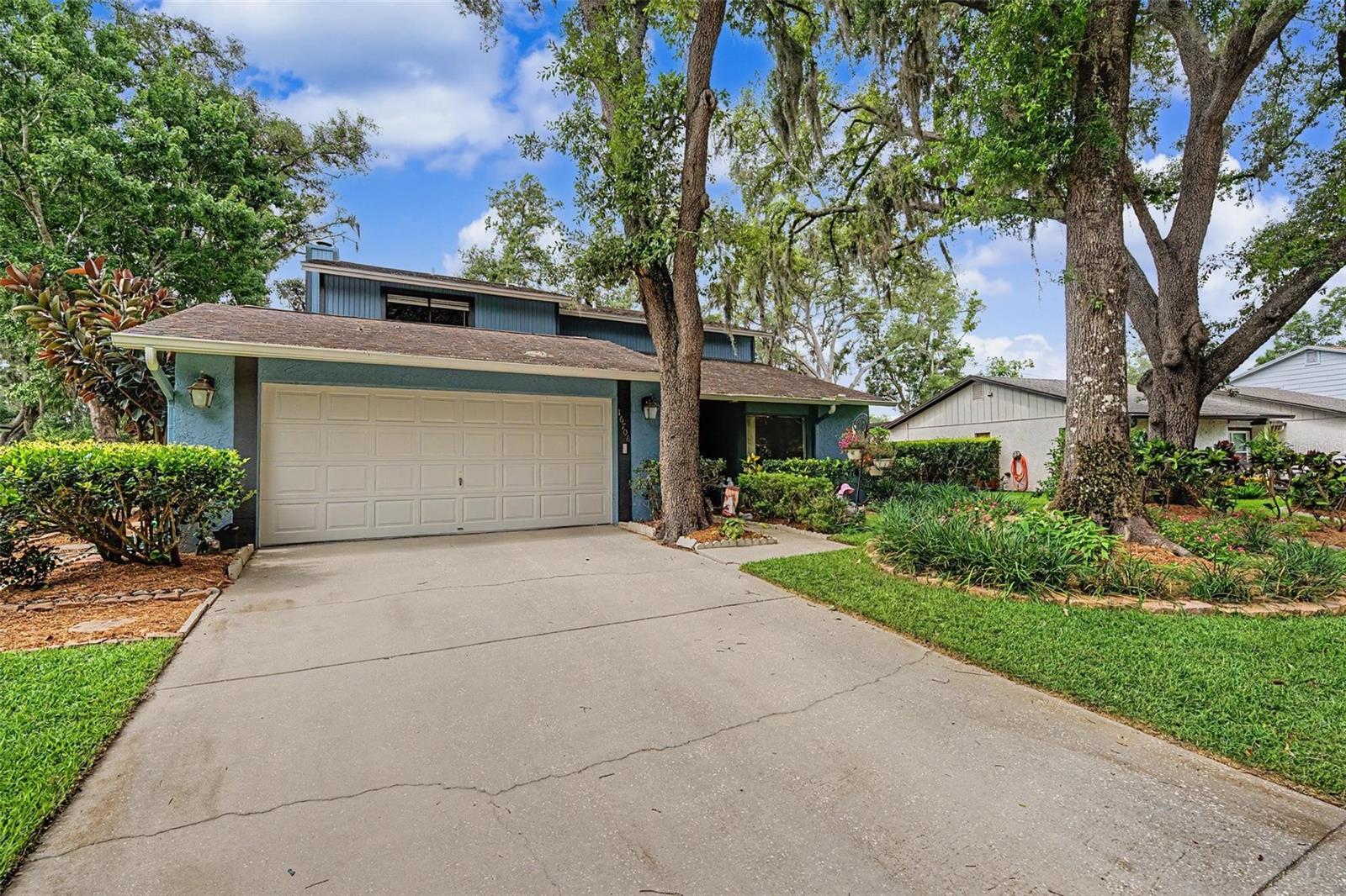 16706 ROLLING ROCK DR