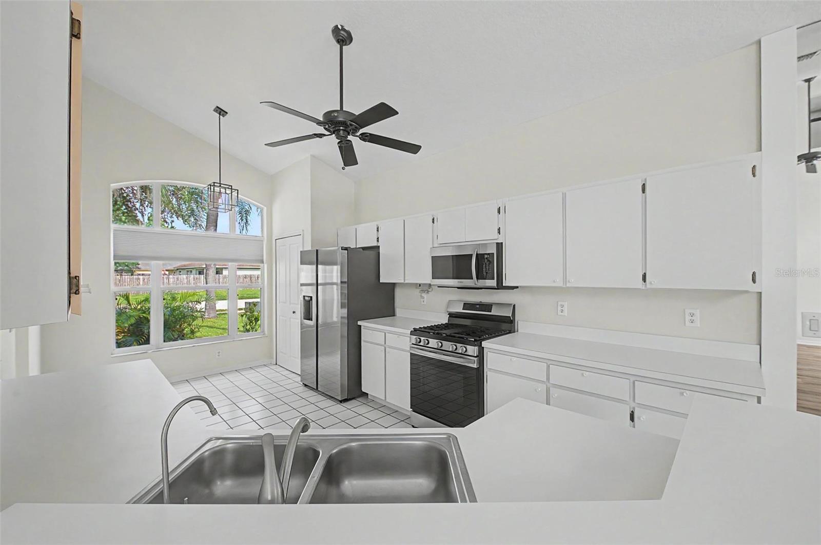 1249 BIG SKY DR