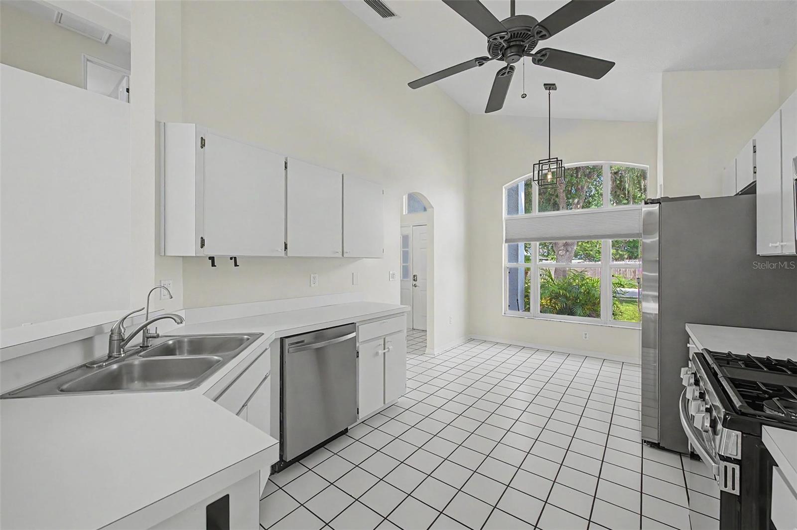 1249 BIG SKY DR