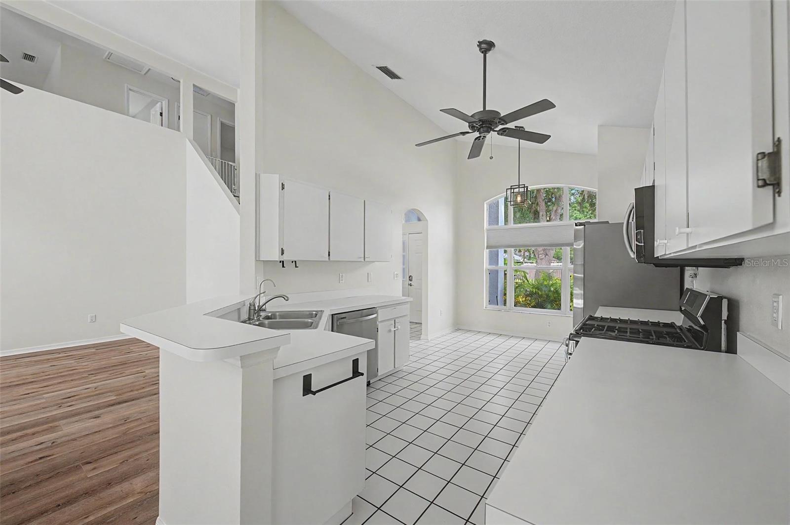 1249 BIG SKY DR