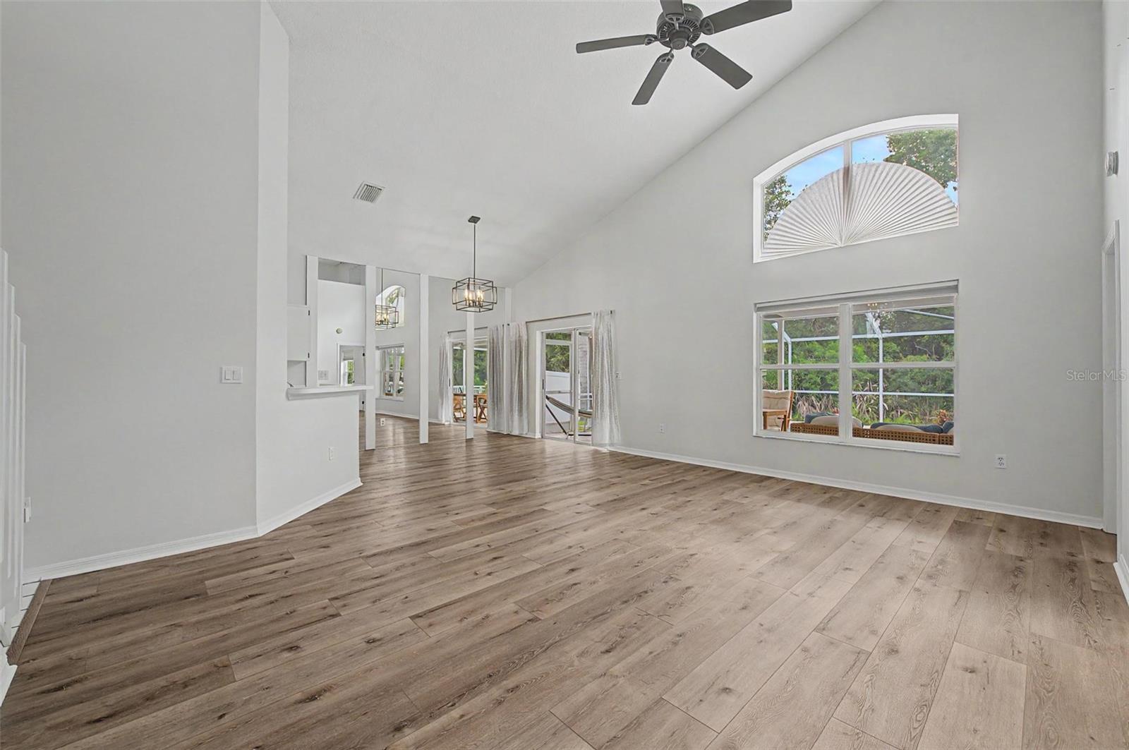 1249 BIG SKY DR
