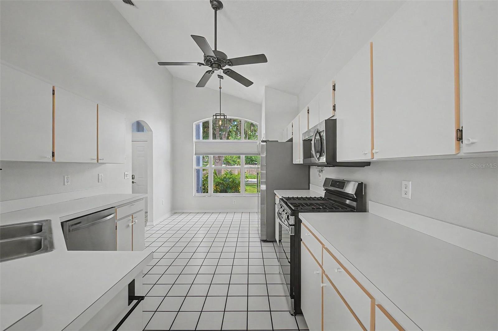 1249 BIG SKY DR