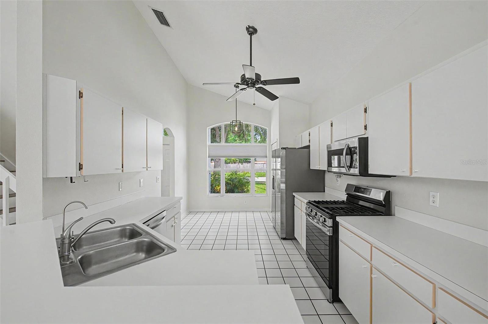 1249 BIG SKY DR
