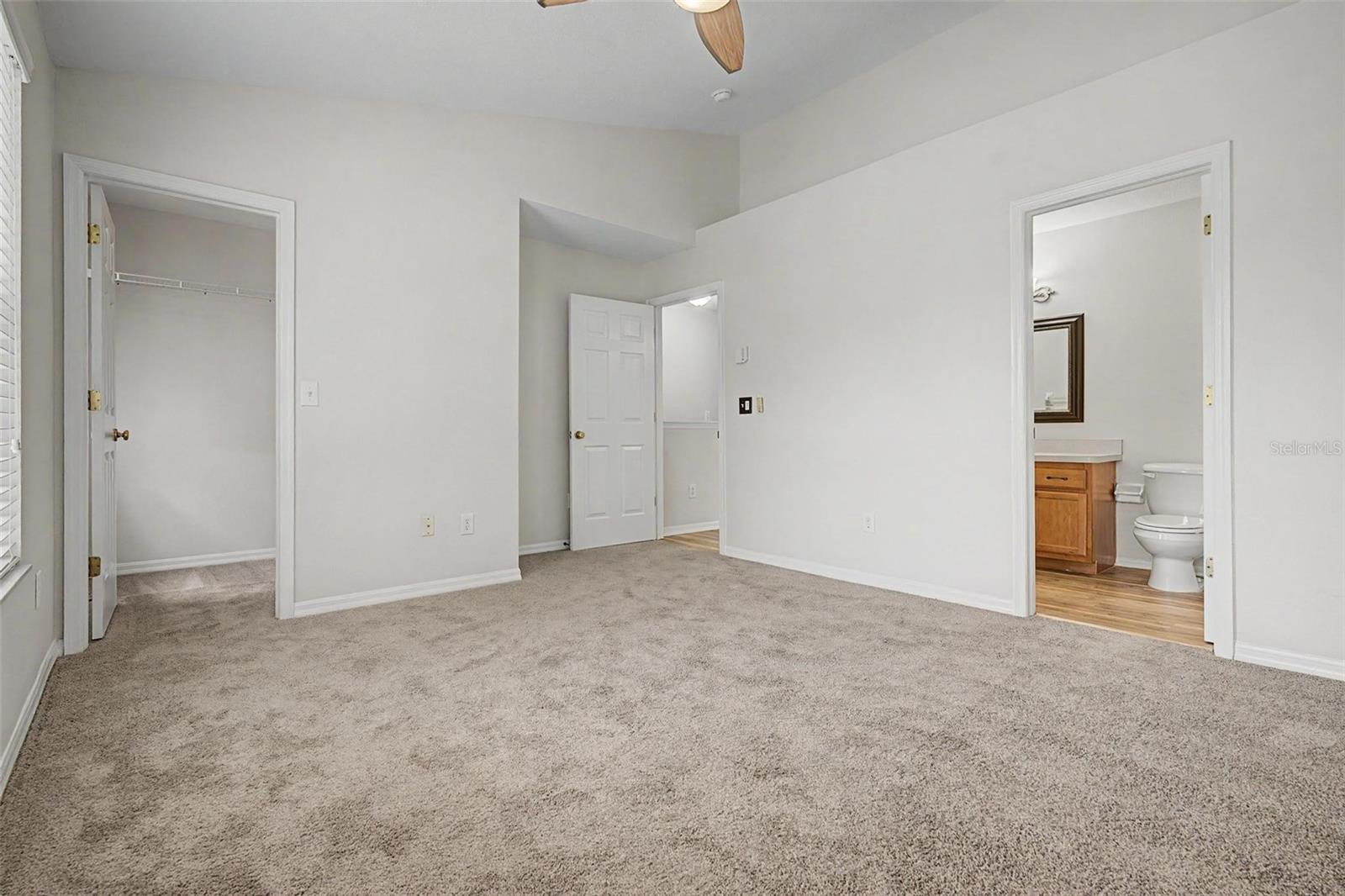 12216 COUNTRY WHITE CIR #12216