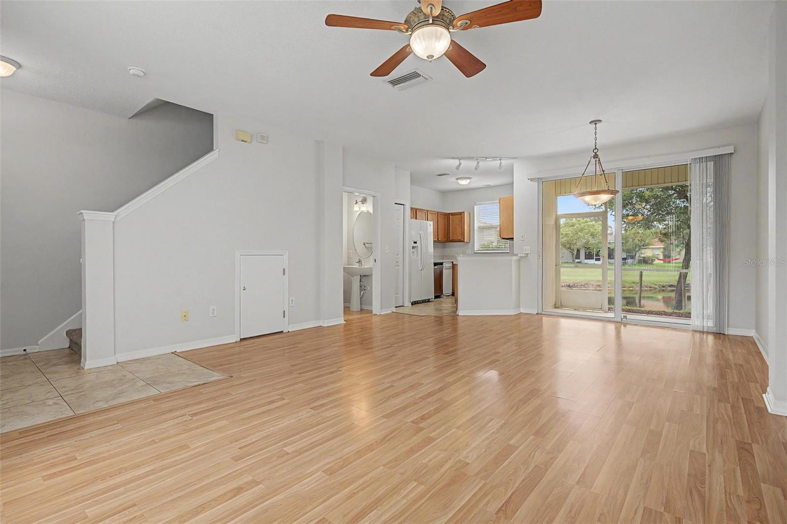 12216 COUNTRY WHITE CIR #12216