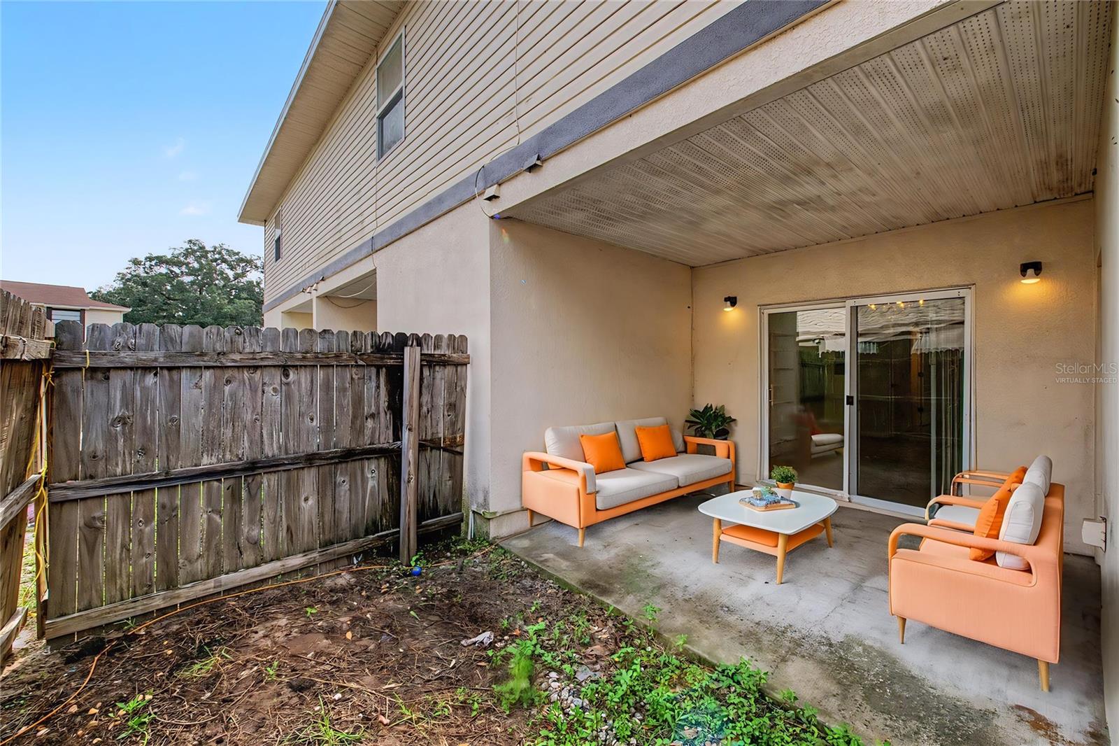 2106 PINE CHACE CT