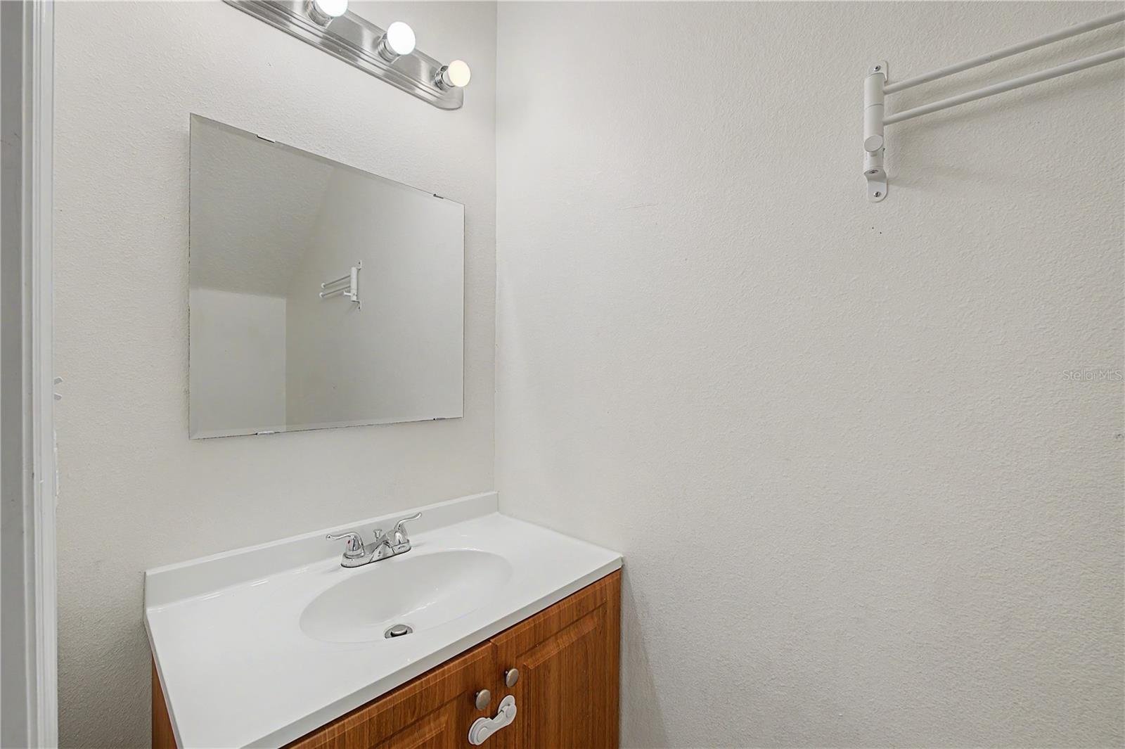 2106 PINE CHACE CT