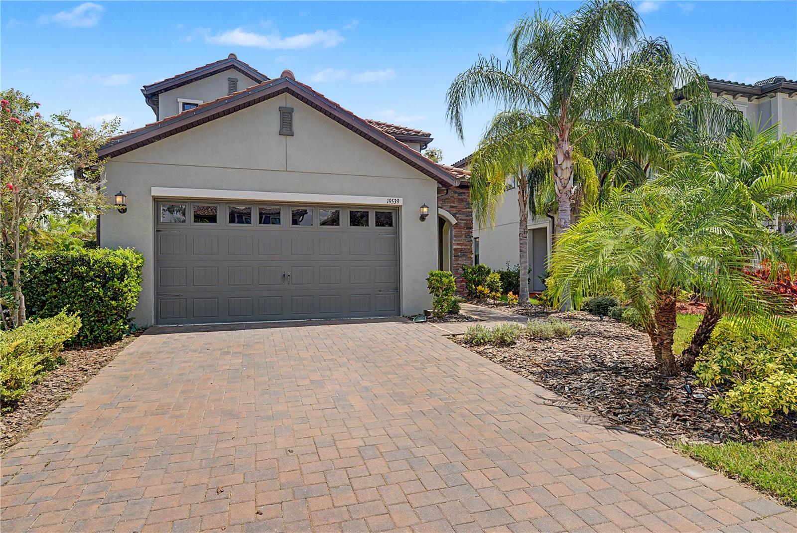 19539 ROSEATE DR
