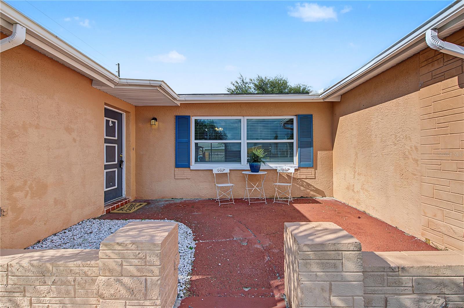 7501 FOXBLOOM DR