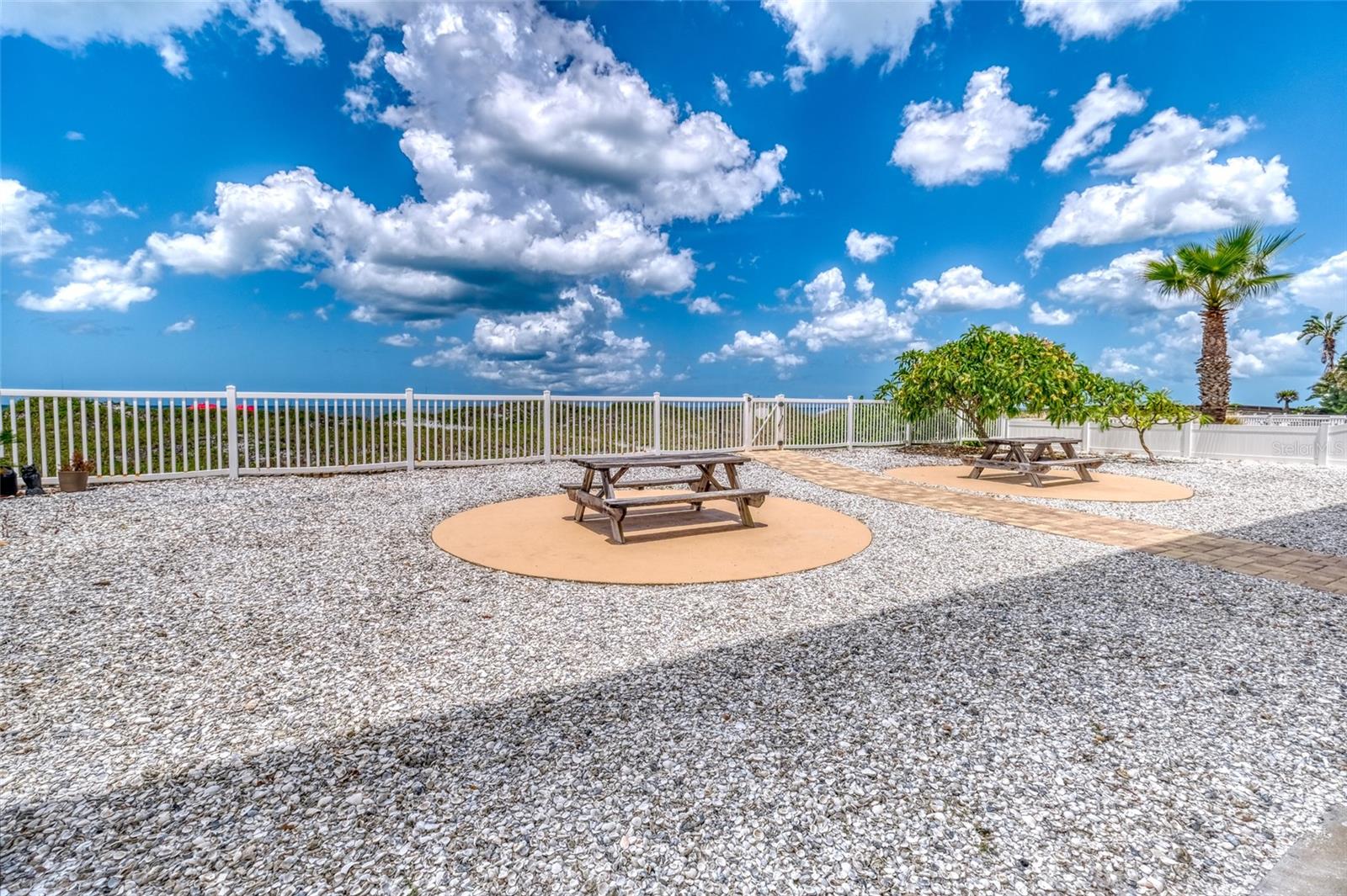 106 GULF BLVD #202