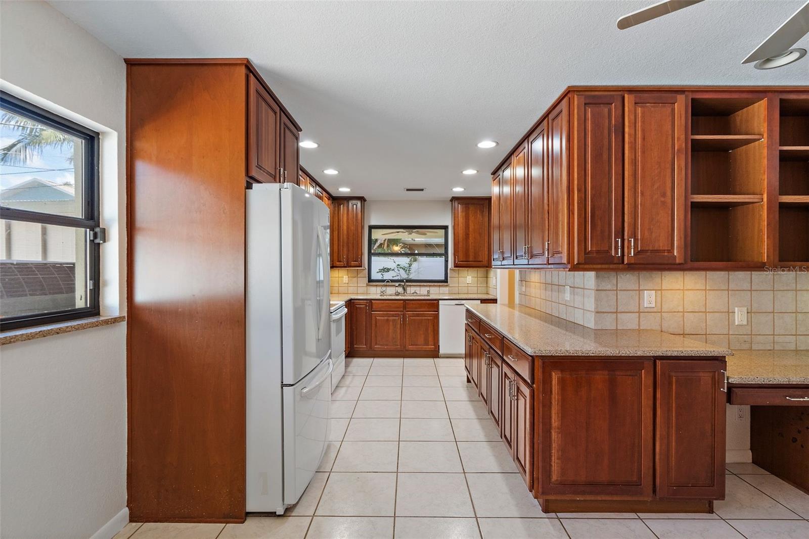 3143 65TH WAY N