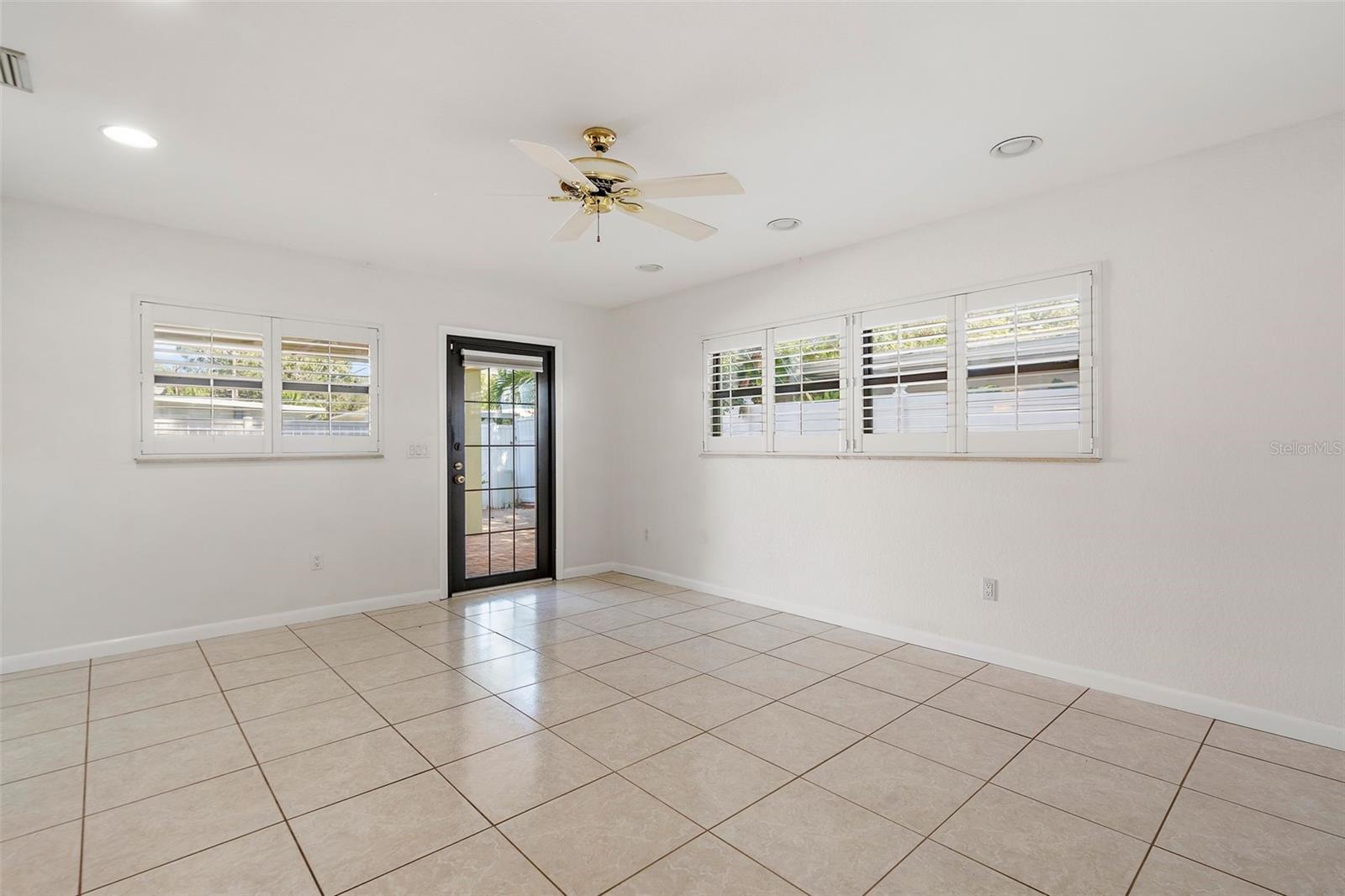 3143 65TH WAY N