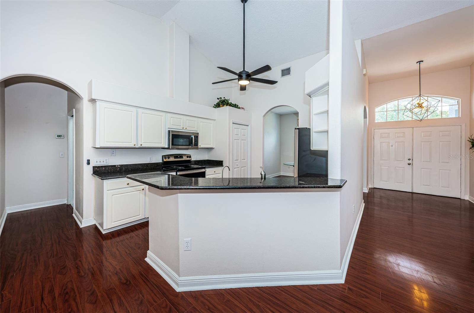 1032 ROSETREE LN