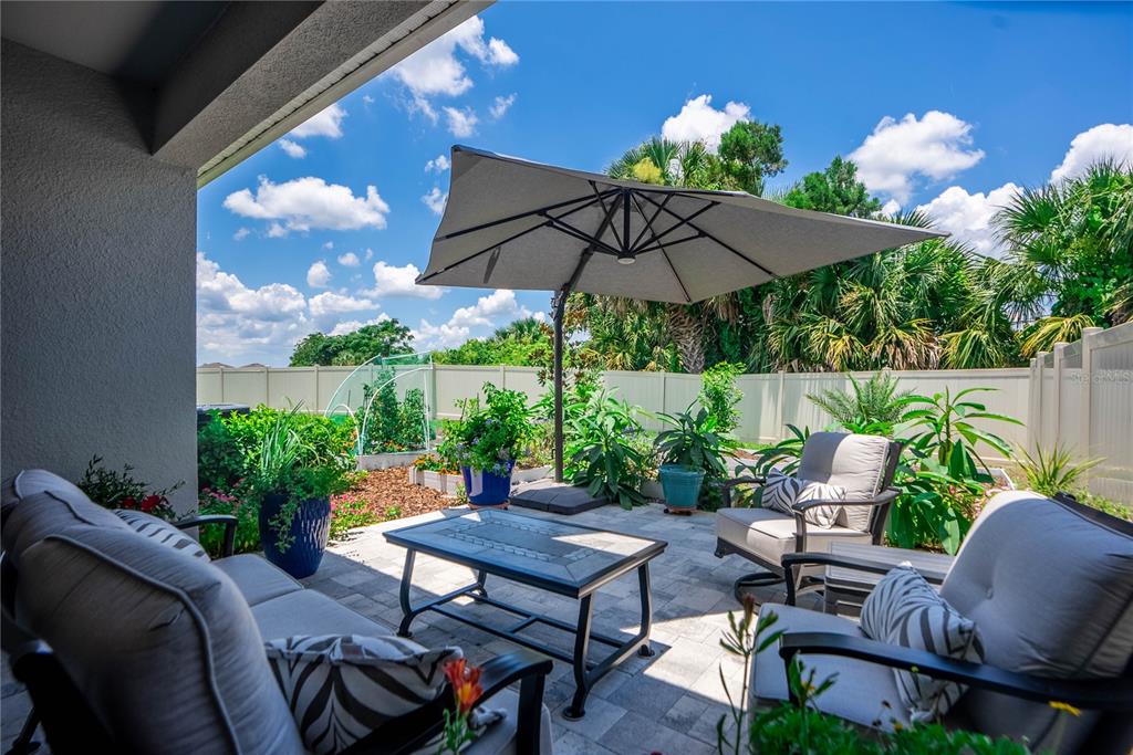 10395 HERON HIDEAWAY LOOP
