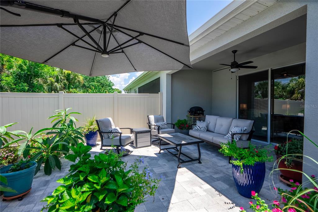 10395 HERON HIDEAWAY LOOP