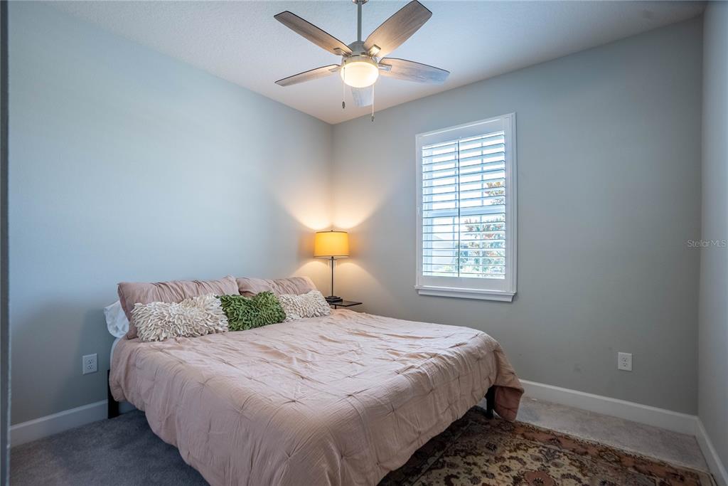 10395 HERON HIDEAWAY LOOP