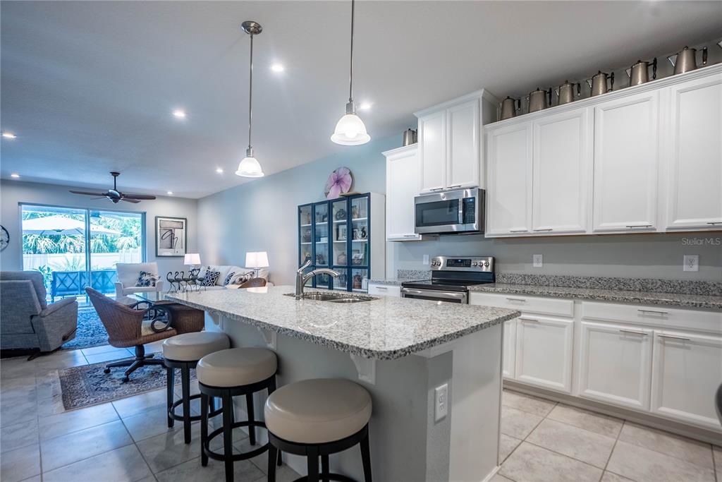 10395 HERON HIDEAWAY LOOP