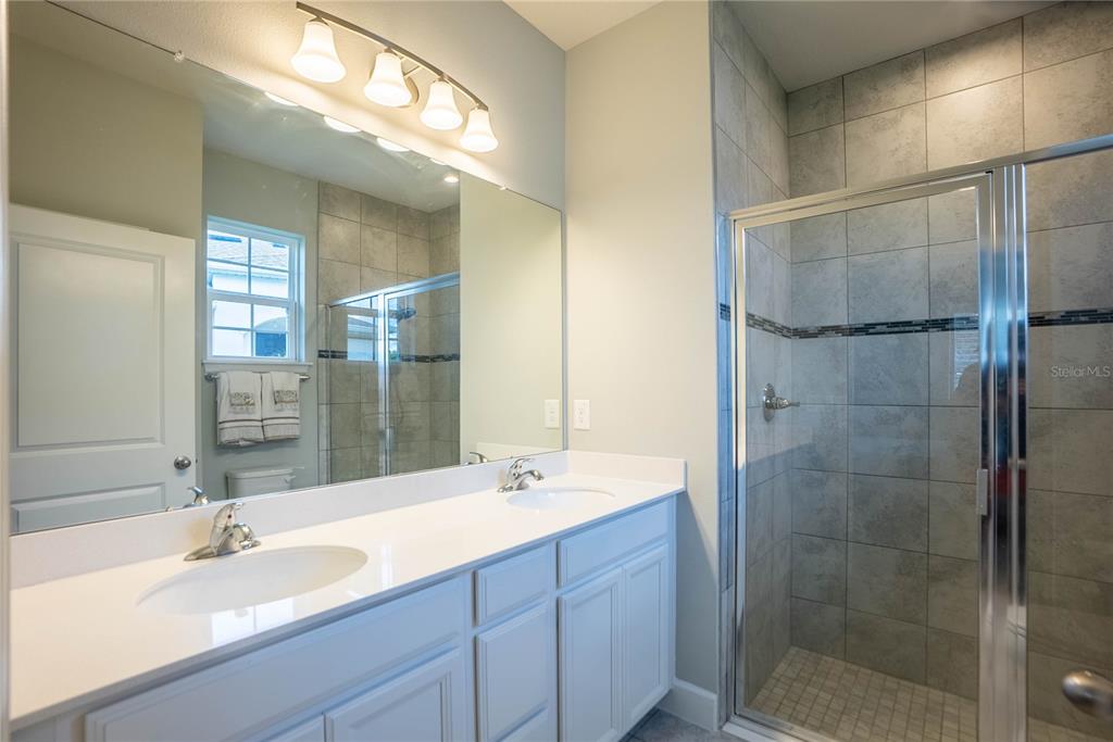 10395 HERON HIDEAWAY LOOP