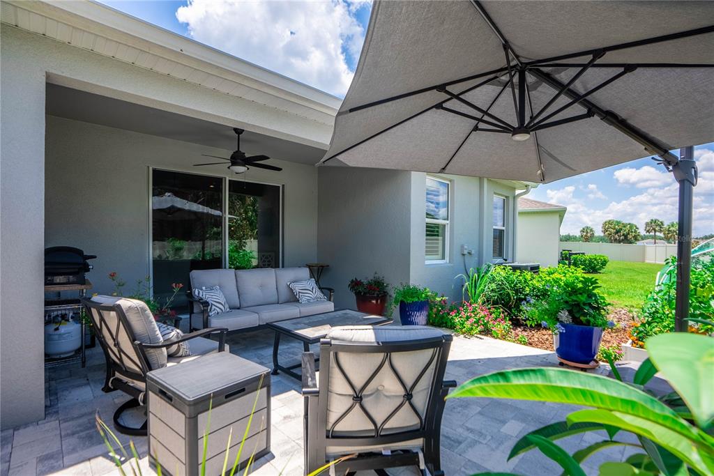 10395 HERON HIDEAWAY LOOP