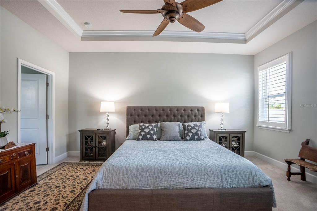 10395 HERON HIDEAWAY LOOP
