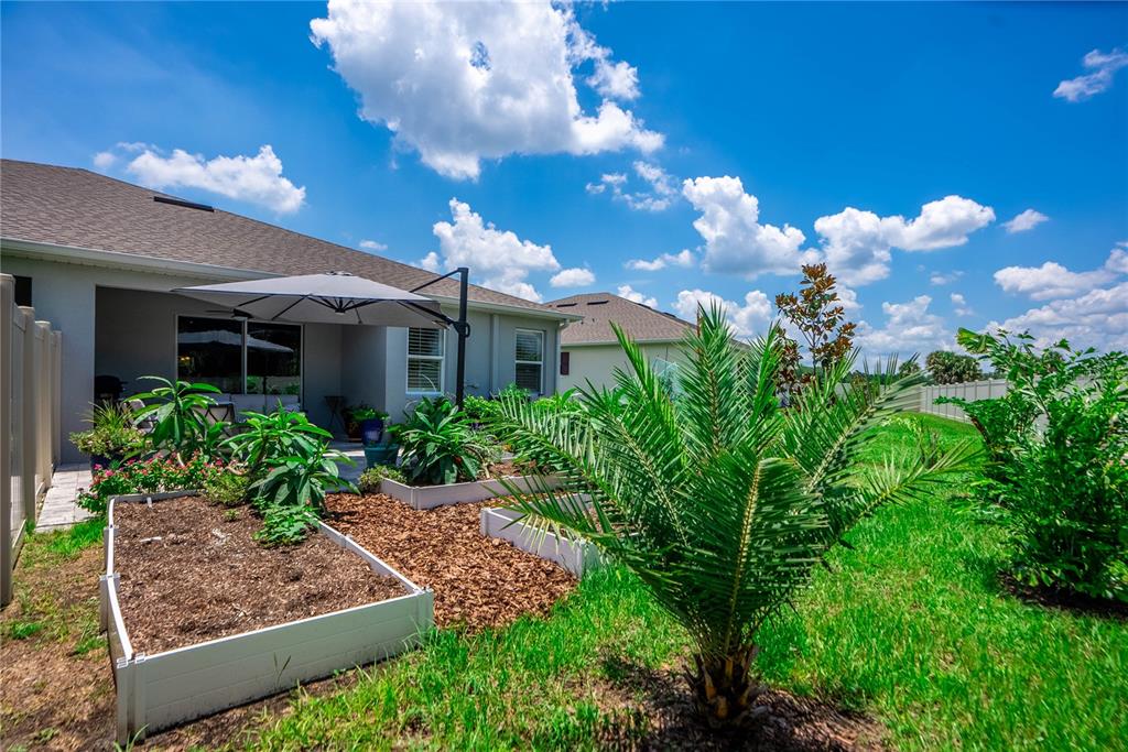 10395 HERON HIDEAWAY LOOP