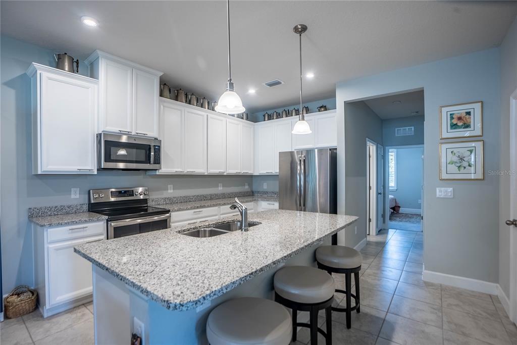 10395 HERON HIDEAWAY LOOP