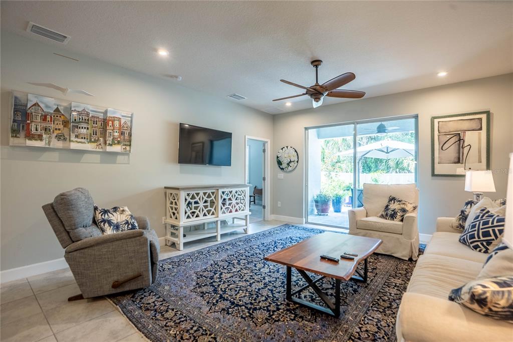 10395 HERON HIDEAWAY LOOP