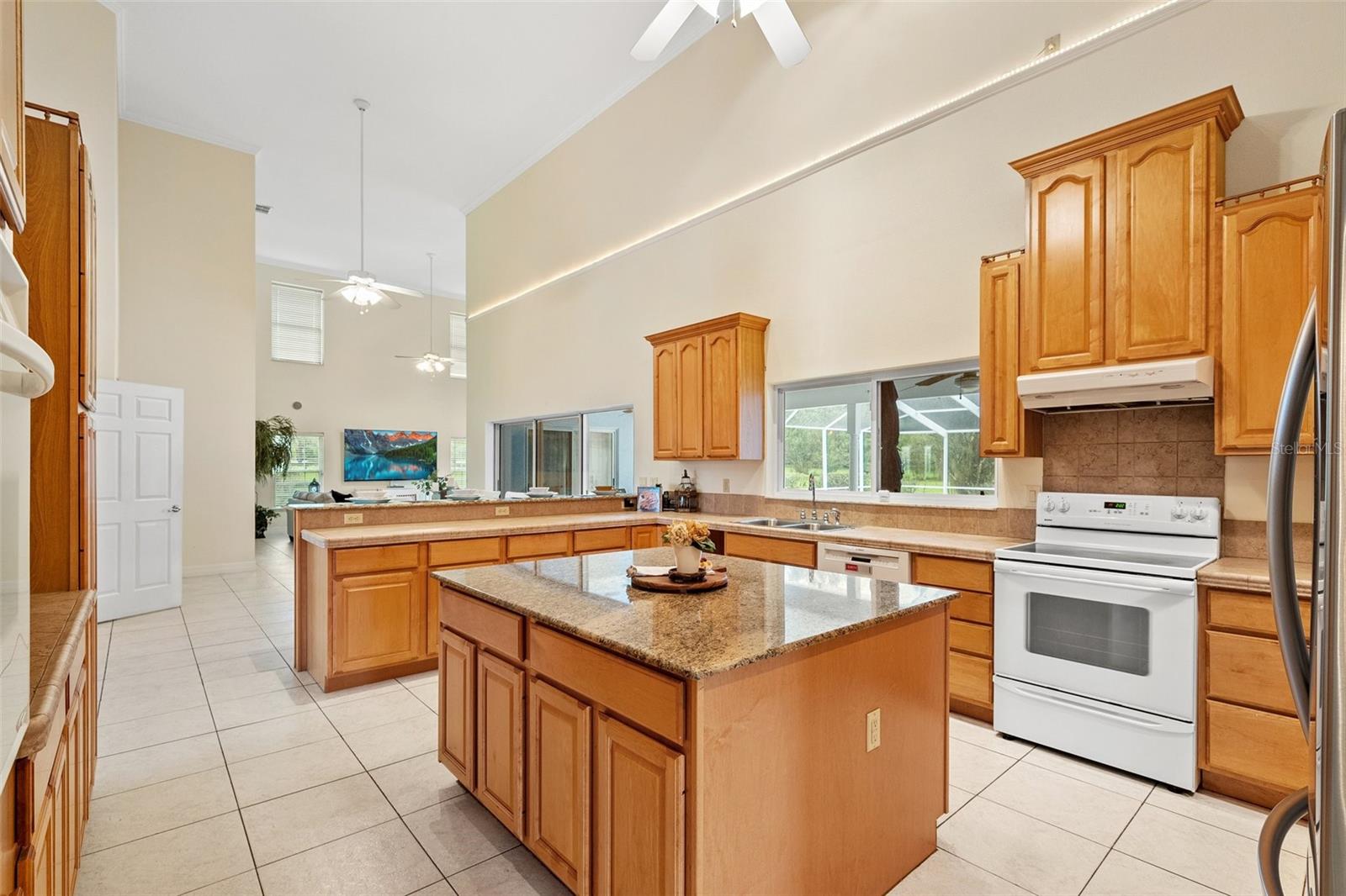 18427 HANCOCK BLUFF RD