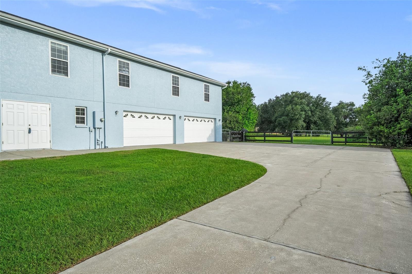 18427 HANCOCK BLUFF RD