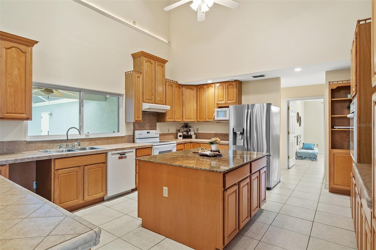 18427 HANCOCK BLUFF RD