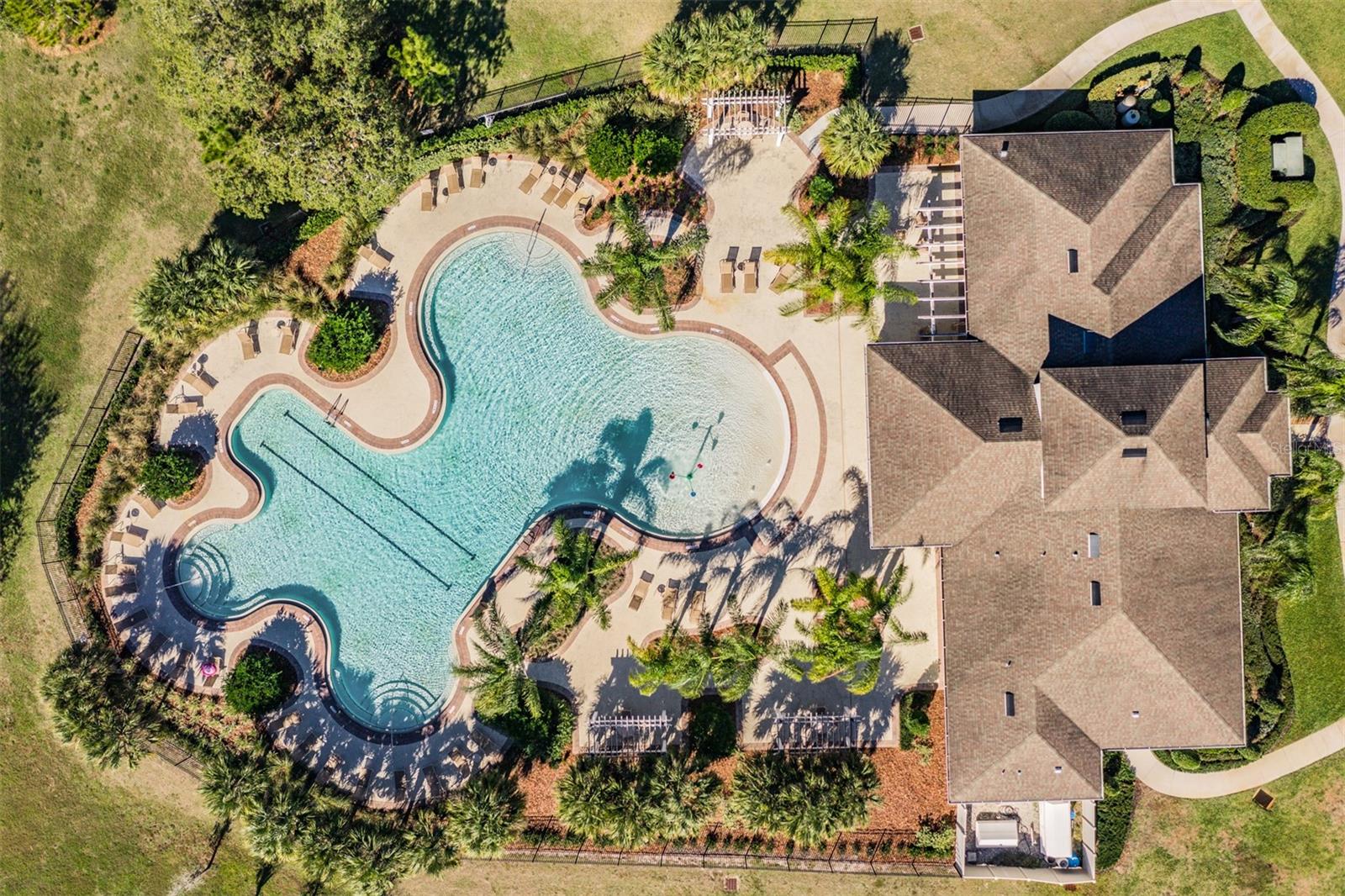 13812 CREST LAKE DR
