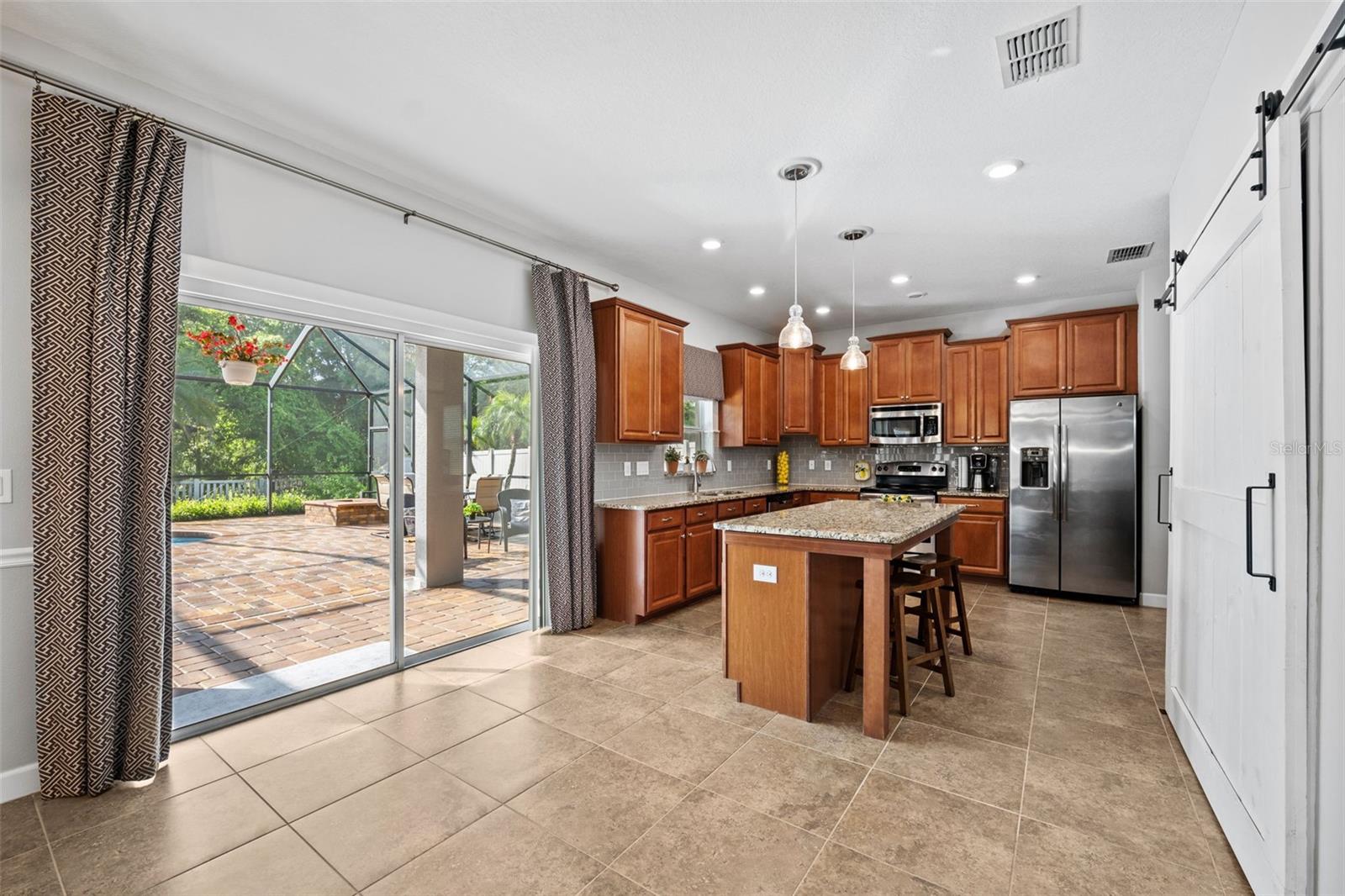 13812 CREST LAKE DR