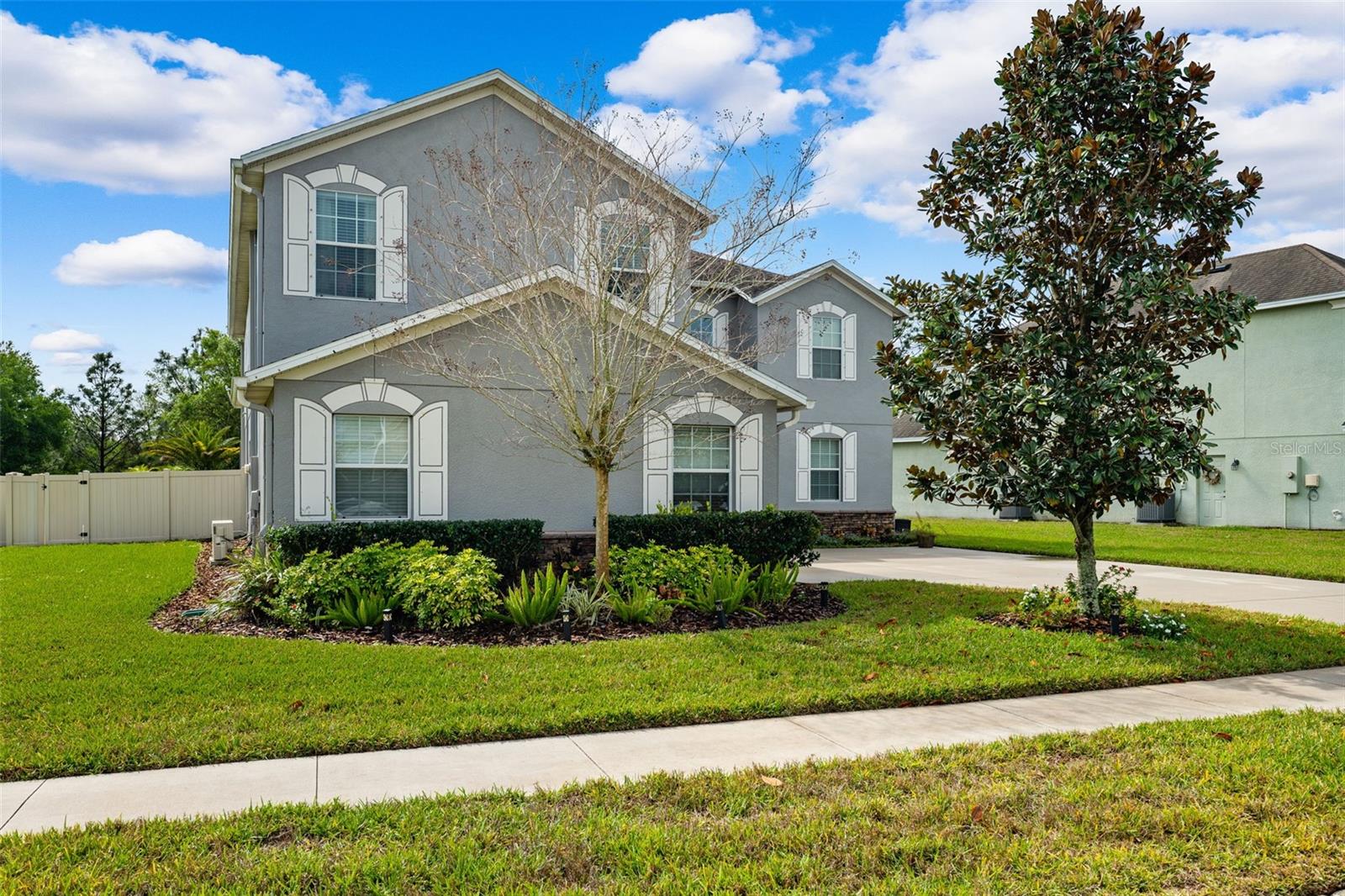 13812 CREST LAKE DR