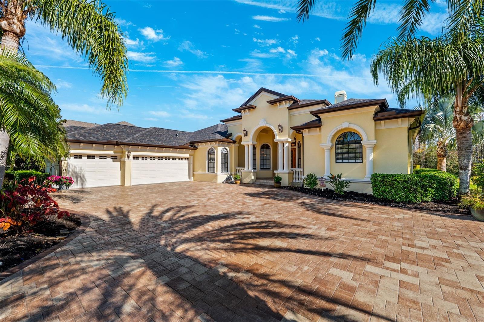 20200 LACE CASCADE RD