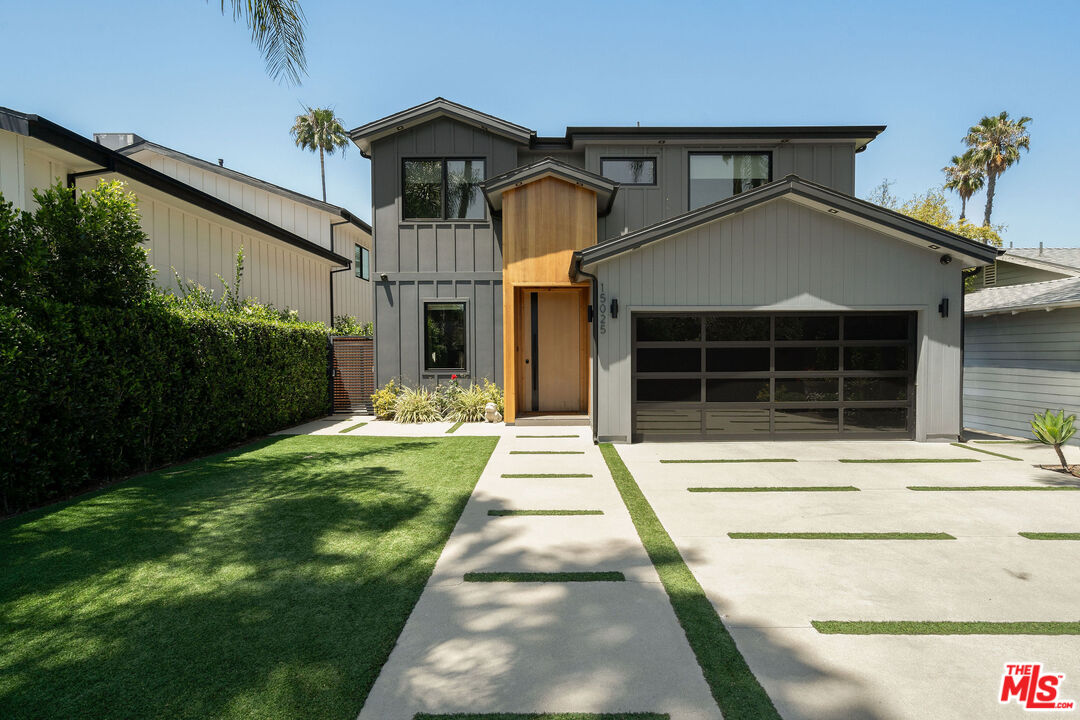 15025 Valleyheart Dr