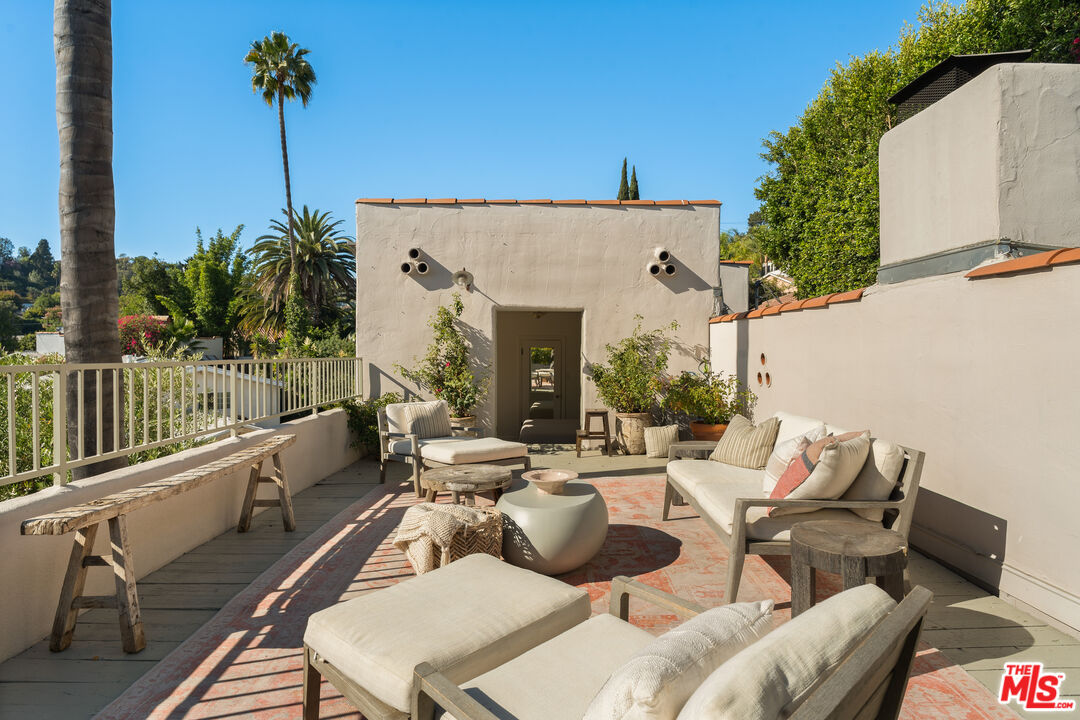 6026 Graciosa Dr