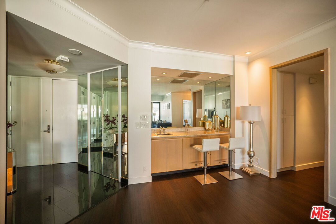 10490 Wilshire Blvd Unit: 1405