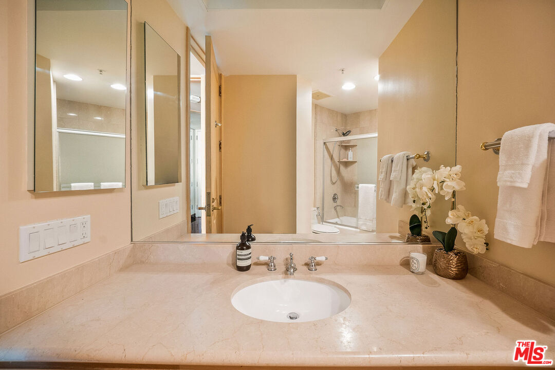 10490 Wilshire Blvd Unit: 1405