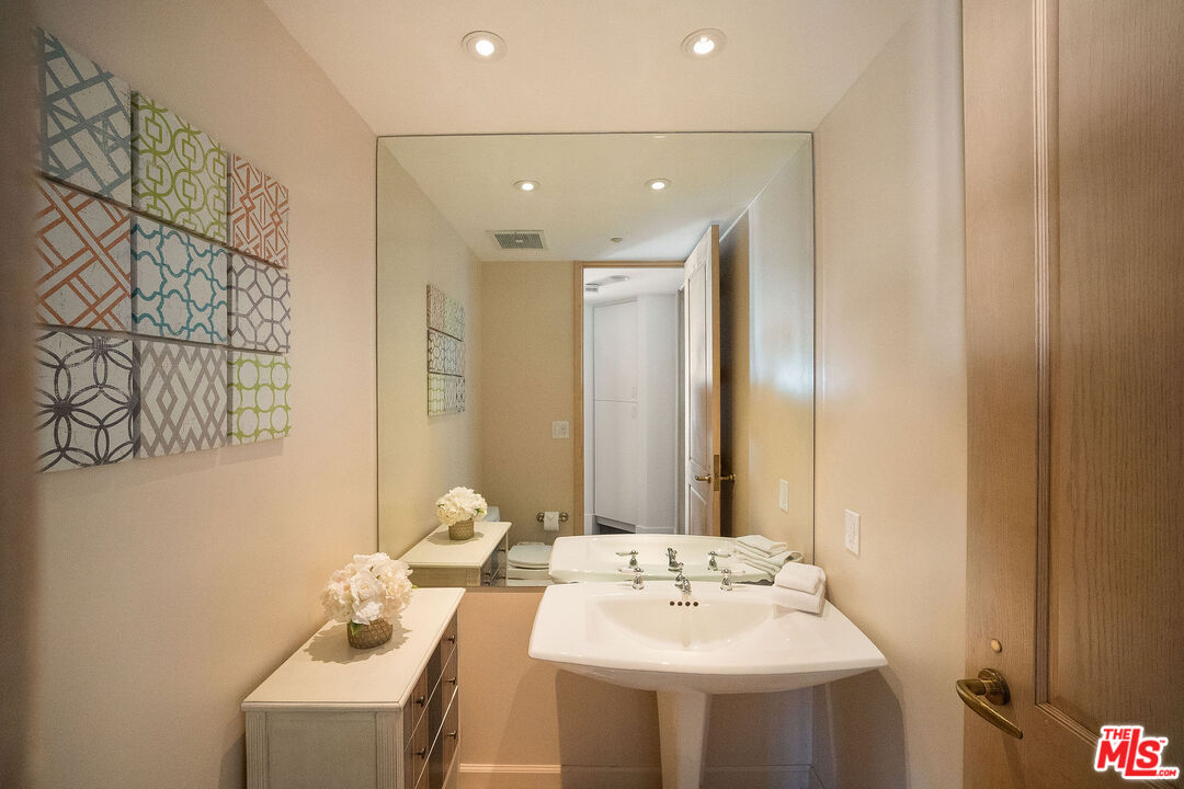 10490 Wilshire Blvd Unit: 1405