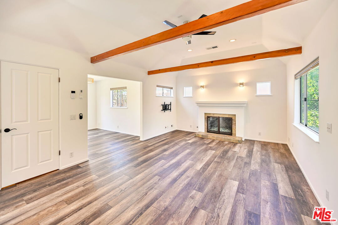 655 Brooks Ave